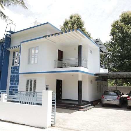 Le Sancta Homestay Maraiyur Exterior photo
